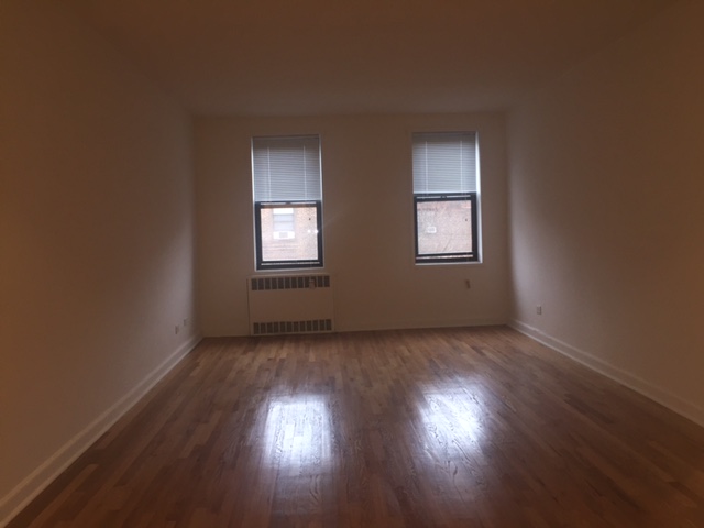 Apartment 66th Ave  Queens, NY 11374, MLS-RD1637-3