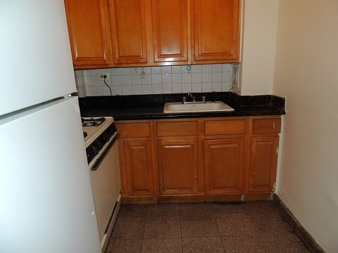 Apartment 168th Street  Queens, NY 11358, MLS-RD1889-2