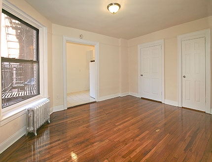 Apartment 80th Street  Queens, NY 11372, MLS-RD1893-6