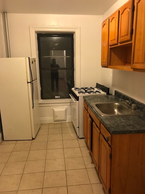 Apartment 32nd Ave  Queens, NY 11358, MLS-RD1898-3