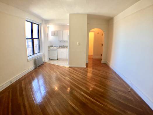 Apartment 49th Street  Queens, NY 11104, MLS-RD1901-2