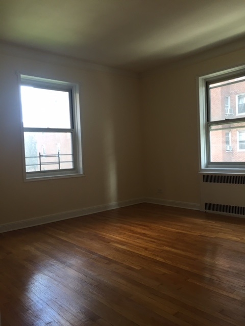 Apartment 76th Road  Queens, NY 11375, MLS-RD1929-5