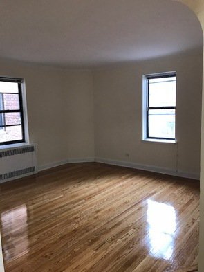 Apartment 32nd Ave  Queens, NY 11377, MLS-RD1934-2