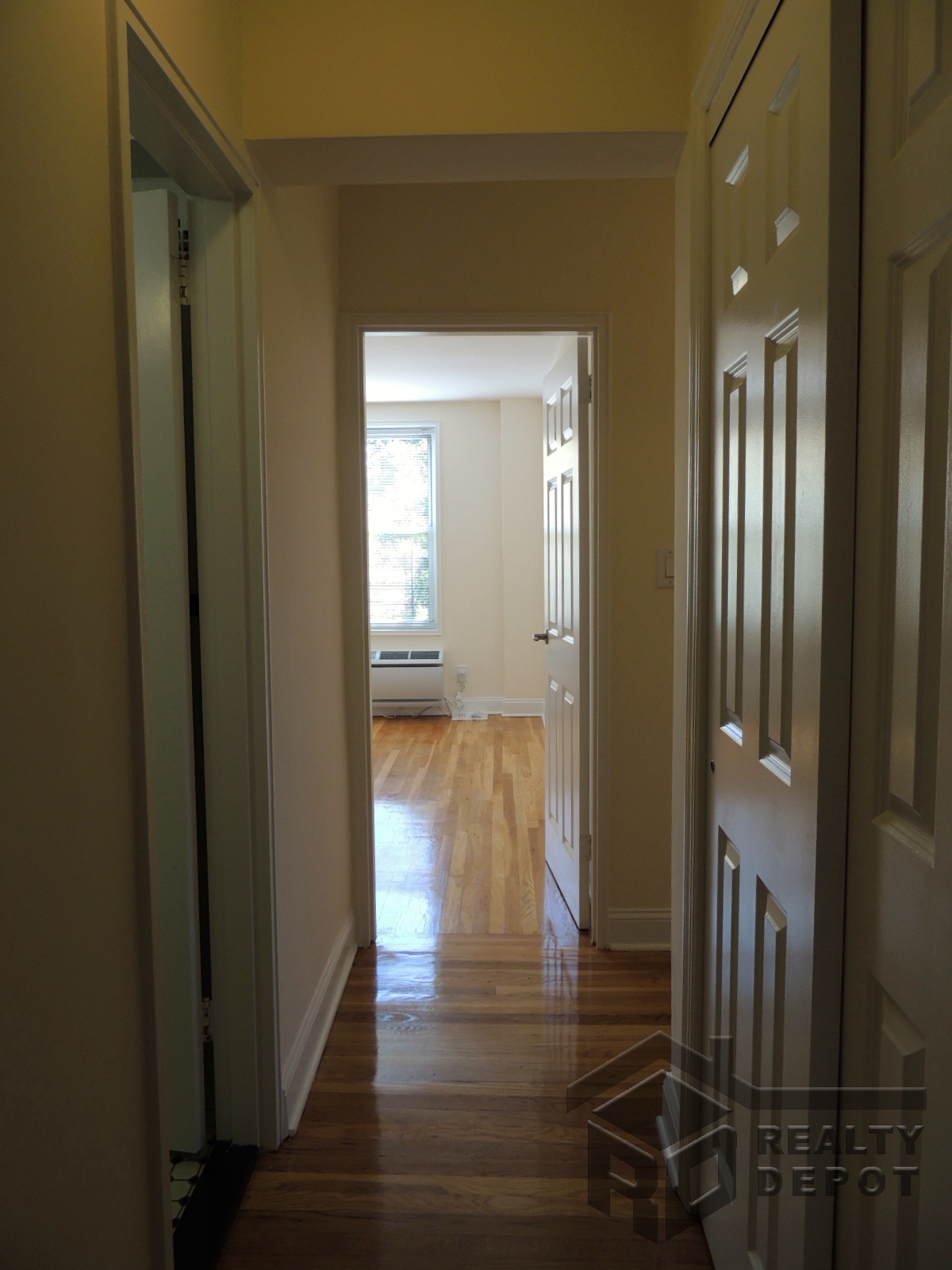 Apartment 150th Street  Queens, NY 11358, MLS-RD1939-6