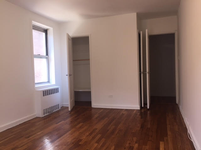 Apartment Yellowstone Blvd  Queens, NY 11375, MLS-RD1946-3