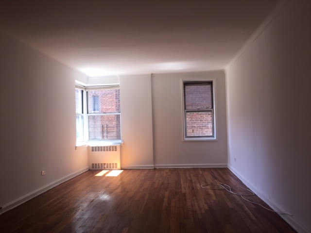 Apartment Yellowstone Blvd  Queens, NY 11375, MLS-RD1946-7