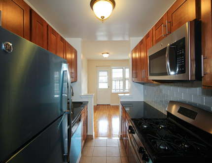 Apartment 35th Avenue  Queens, NY 11354, MLS-RD1953-2