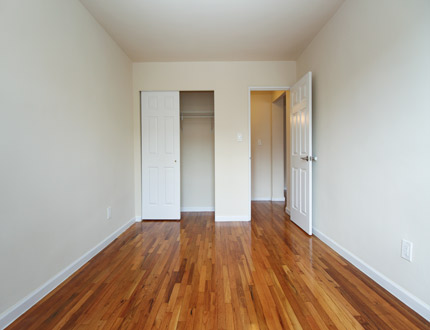 Apartment 35th Avenue  Queens, NY 11354, MLS-RD1953-8