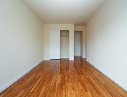 Apartment 35th Avenue  Queens, NY 11354, MLS-RD1953-11