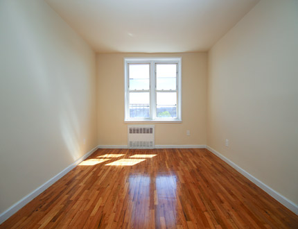 Apartment 68th Street  Queens, NY 11377, MLS-RD1963-5