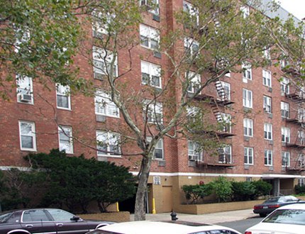 Apartment 68th Street  Queens, NY 11377, MLS-RD1963-8