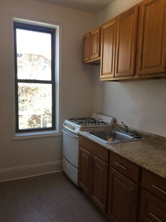Apartment 32nd Street  Queens, NY 11102, MLS-RD1987-5