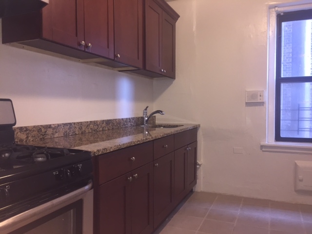 Apartment 72nd Road  Queens, NY 11375, MLS-RD1992-2