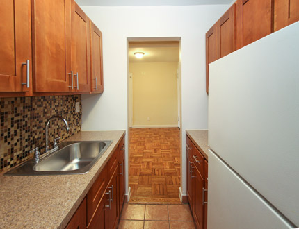 Apartment 68th Street  Queens, NY 11377, MLS-RD2005-2