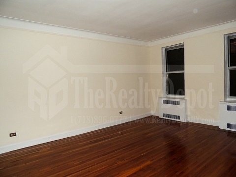 Apartment 71st Road  Queens, NY 11375, MLS-RD2056-3