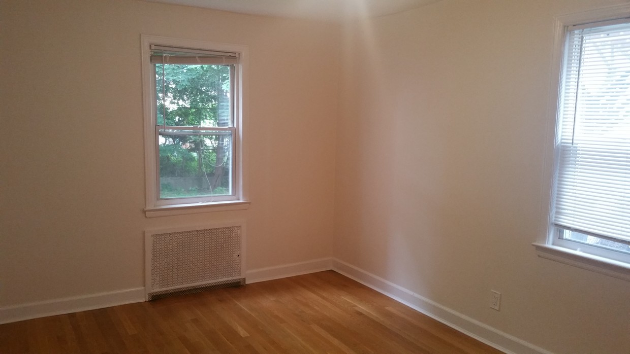 Apartment 62nd Road  Queens, NY 11375, MLS-RD2143-8