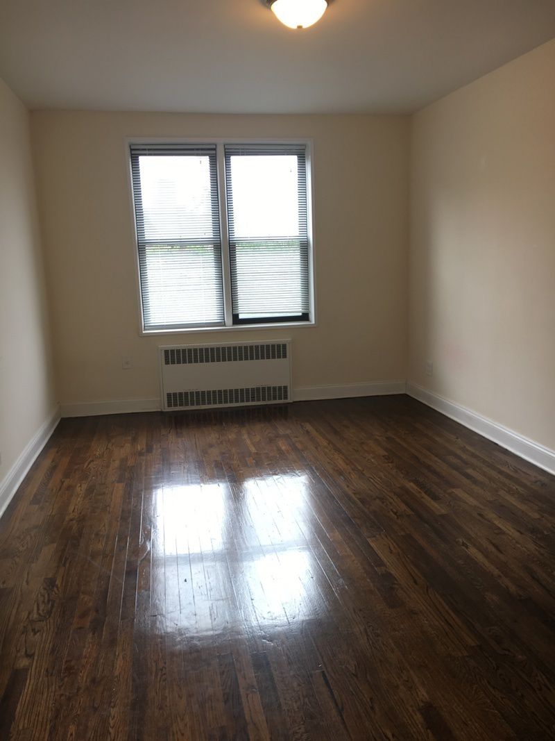 Apartment 39th Place  Queens, NY 11104, MLS-RD2169-6