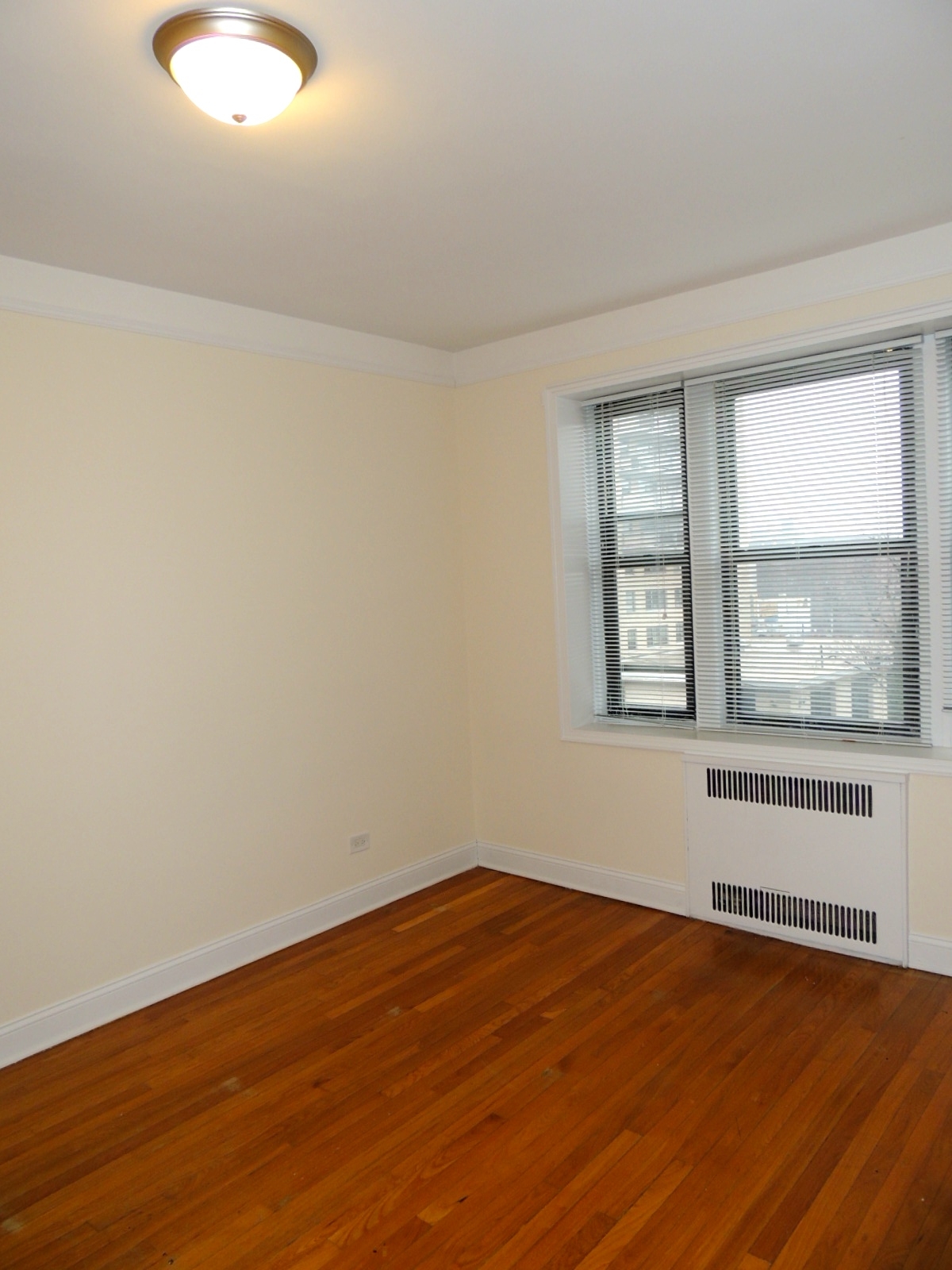 Apartment Wexford Terrace  Queens, NY 11432, MLS-RD2215-4