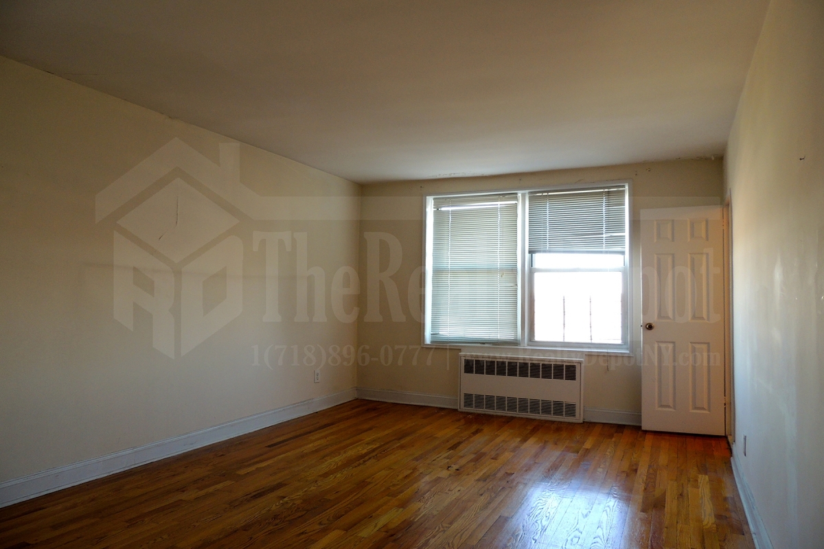 Apartment 150th Street  Queens, NY 11358, MLS-RD2317-8