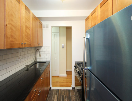 Apartment Parsons Boulevard  Queens, NY 11354, MLS-RD2430-3