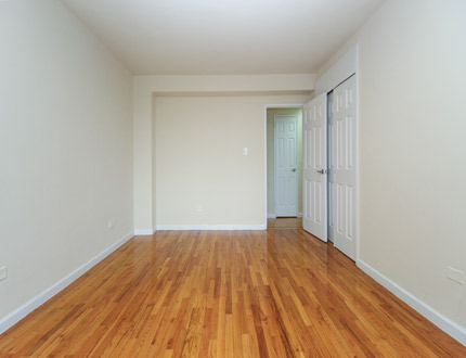 Apartment Parsons Boulevard  Queens, NY 11354, MLS-RD2430-7