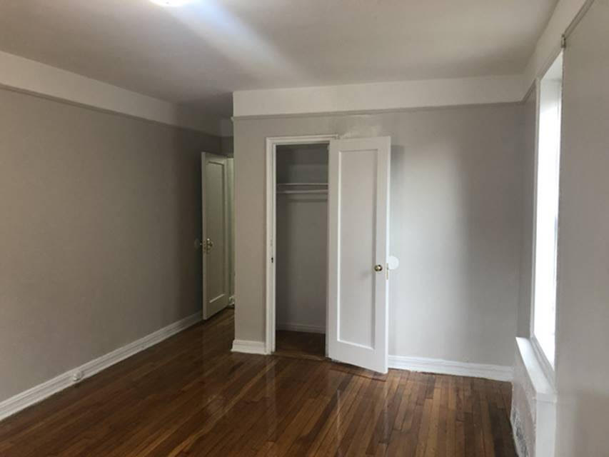 Apartment Hampton Street  Queens, NY 11373, MLS-RD2682-8