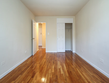 Apartment Parsons Boulevard  Queens, NY 11354, MLS-RD2687-7