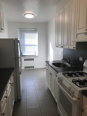 Apartment in Jamaica Estates - Highland Avenue  Queens, NY 11432