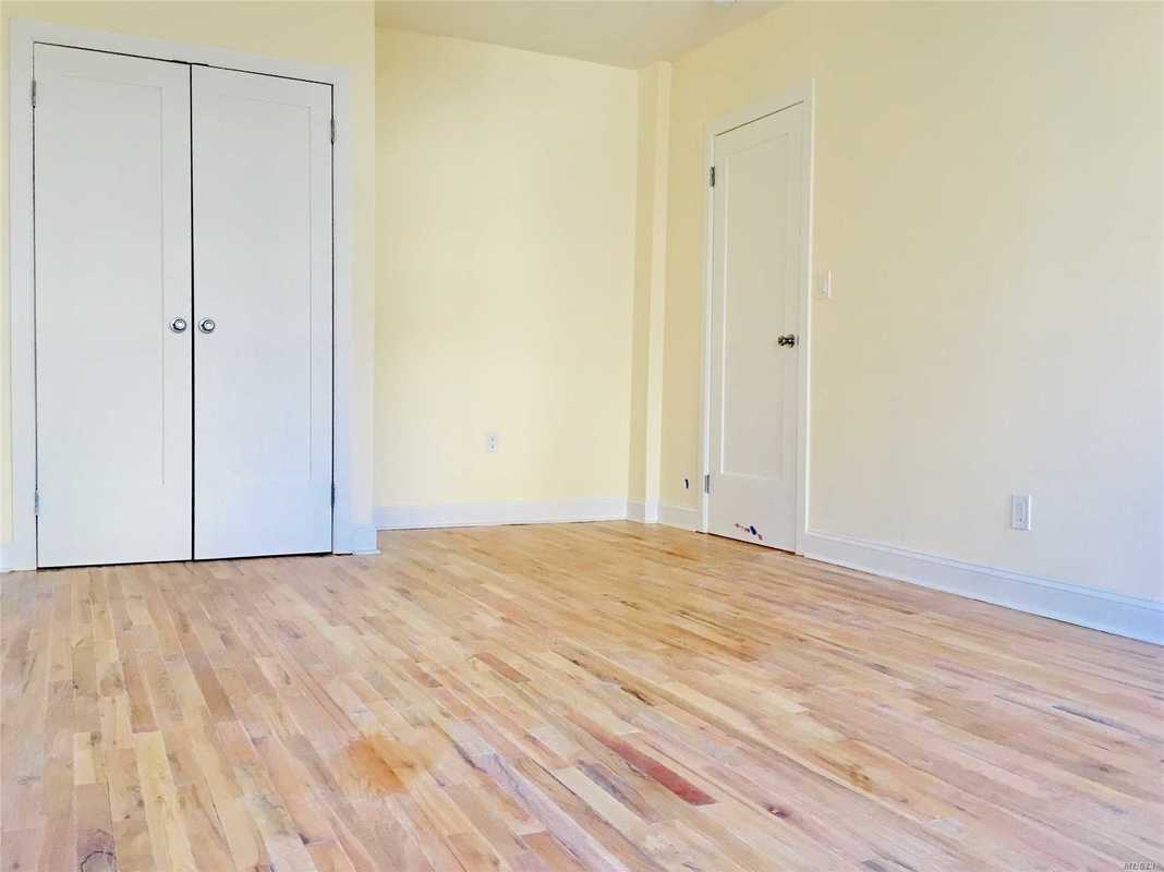 Apartment 88th Street  Queens, NY 11421, MLS-RD2746-2