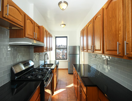 Apartment in Flushing - 165th Street  Queens, NY 11354