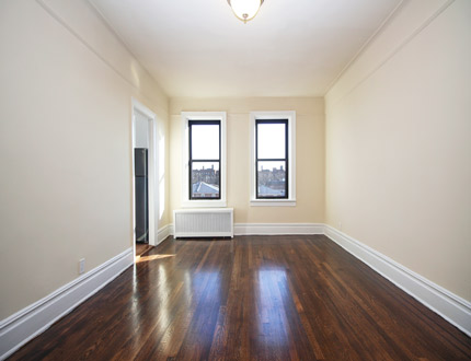 Apartment 165th Street  Queens, NY 11354, MLS-RD2836-3