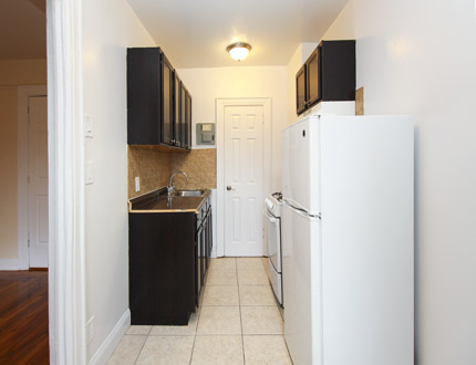 Apartment in Jackson Heights - 80th Street  Queens, NY 11372