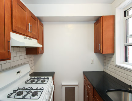 Apartment in Briarwood - 84th Drive  Queens, NY 11435