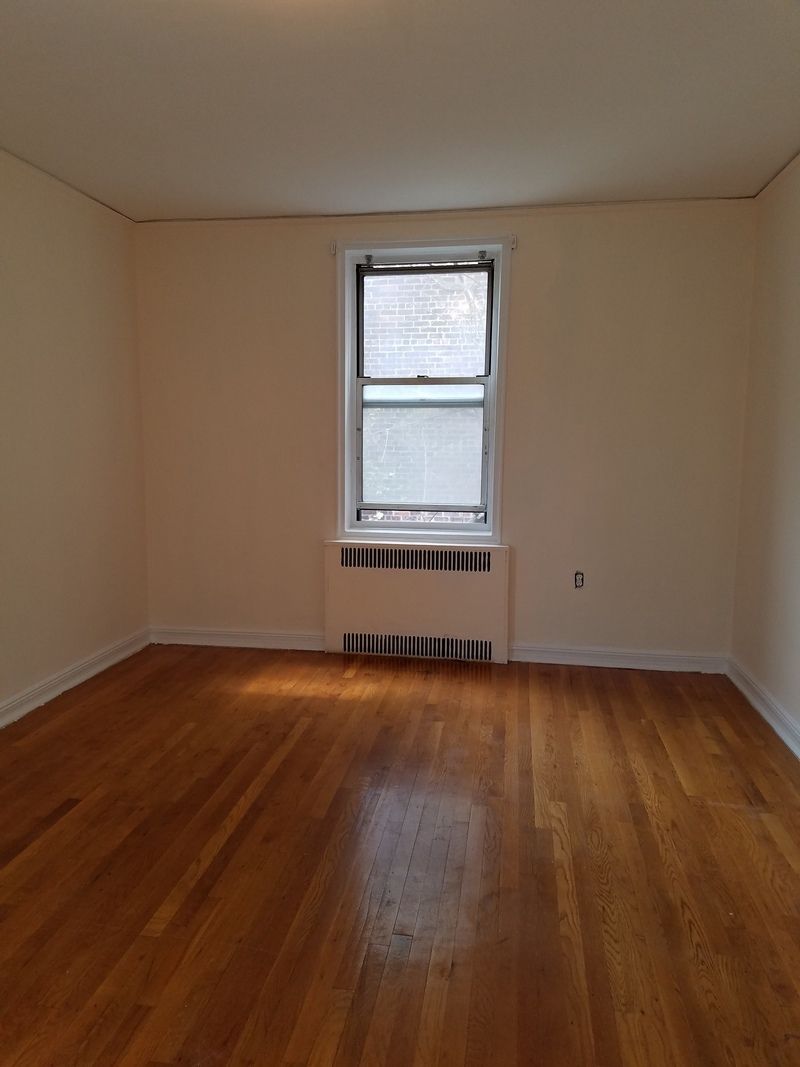 Apartment 39th Place  Queens, NY 11104, MLS-RD2850-8