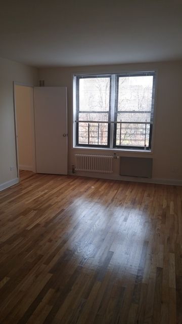 Apartment Colden Street  Queens, NY 11355, MLS-RD2856-2