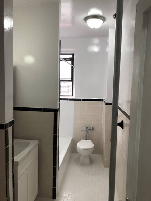 Apartment Hampton Street  Queens, NY 11373, MLS-RD2858-20