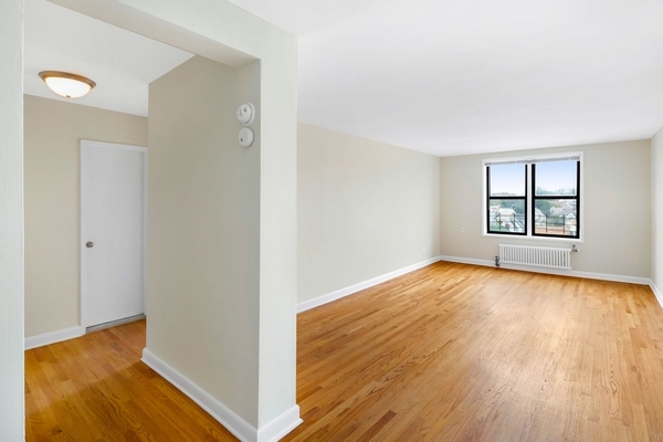 Apartment in East Elmhurst - 80th Street  Queens, NY 11373