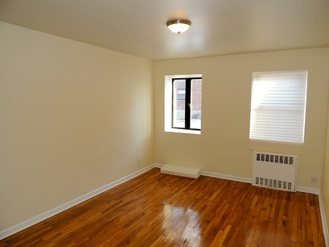 Apartment in Kew Garden Hills - 153rd Street  Queens, NY 11367
