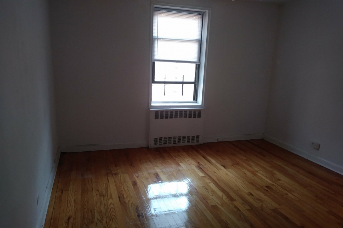 Apartment 64th Avenue  Queens, NY 11375, MLS-RD2909-3