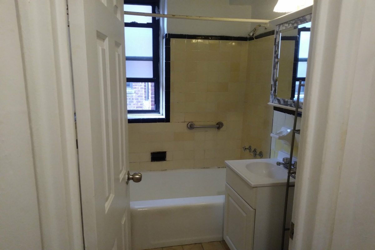 Apartment 64th Avenue  Queens, NY 11375, MLS-RD2909-5