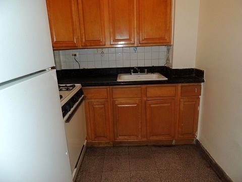 Apartment Parsons Blvd  Queens, NY 11354, MLS-RD2928-4