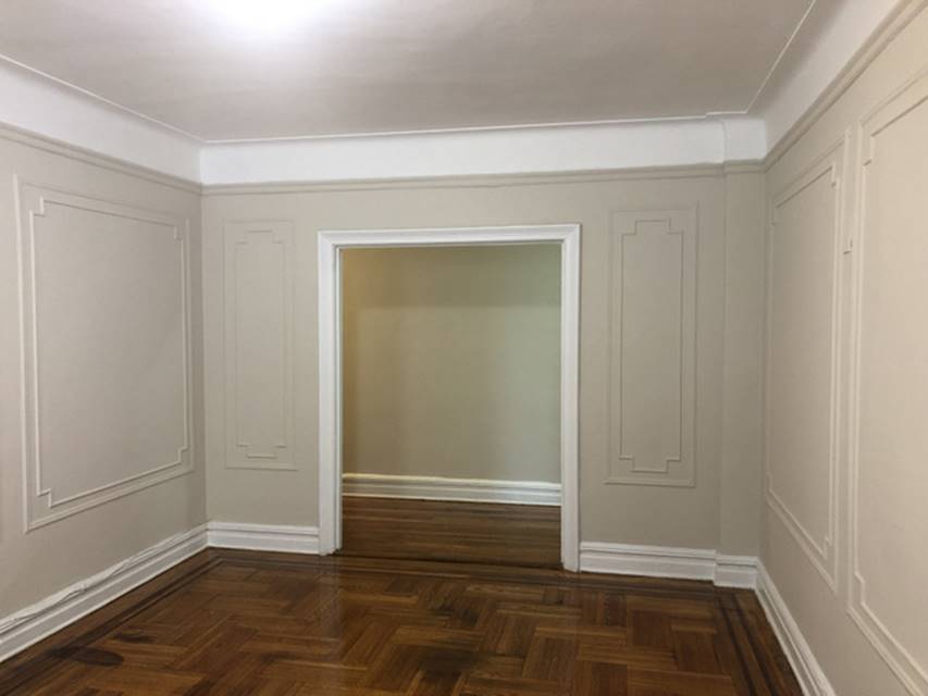 Apartment Forest Parkway  Queens, NY 11421, MLS-RD2942-3