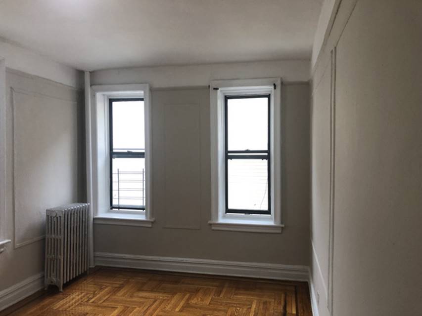 Apartment Forest Parkway  Queens, NY 11421, MLS-RD2942-7