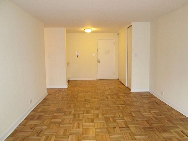 Apartment 83rd Avenue  Queens, NY 11415, MLS-RD2964-5