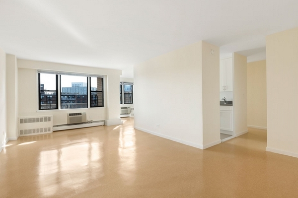 Apartment 57th Avenue  Queens, NY 11368, MLS-RD2969-8