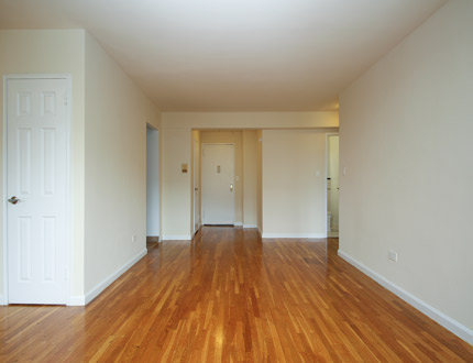 Apartment Parsons Blvd  Queens, NY 11354, MLS-RD3018-4