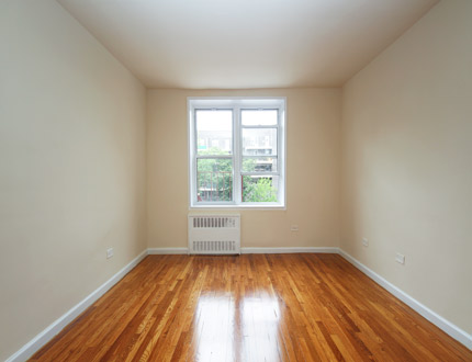 Apartment Parsons Blvd  Queens, NY 11354, MLS-RD3018-5