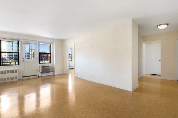 Apartment 57th Avenue  Queens, NY 11368, MLS-RD3062-2