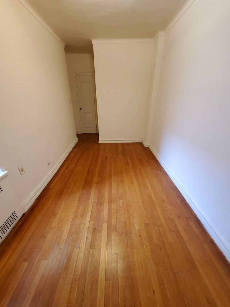 Apartment Yellowstone Blvd  Queens, NY 11375, MLS-RD3081-10