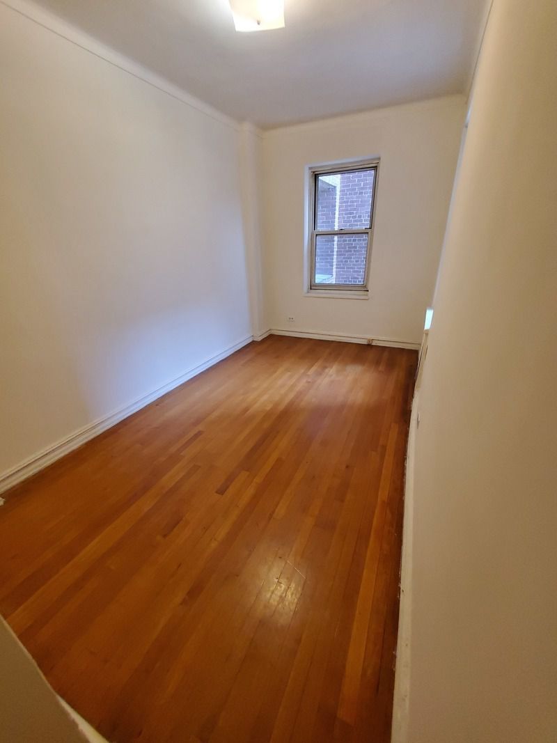 Apartment Yellowstone Blvd  Queens, NY 11375, MLS-RD3081-13